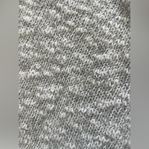 CHAPS knit sweater, size large - Picture 2 of 3